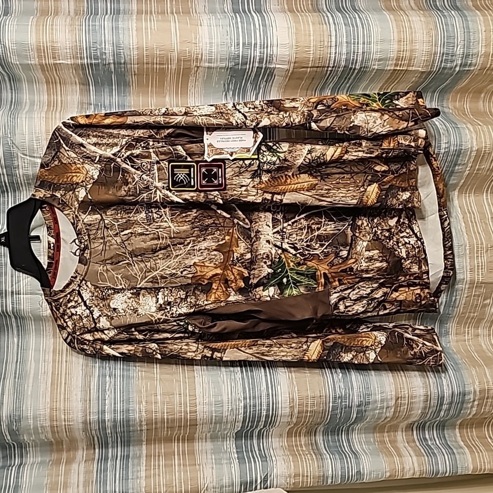 Realtree Men's Long Sleeve Performance Tee